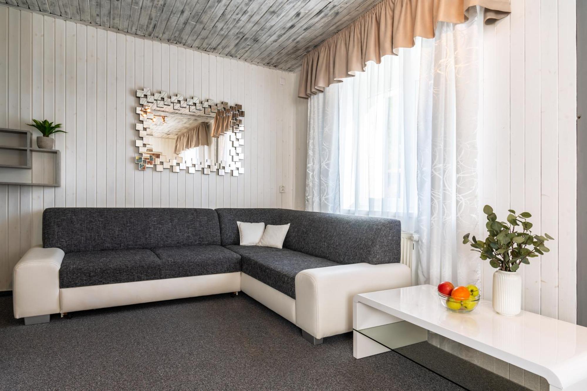 Hotel Schwarz Nove Hamry Bagian luar foto