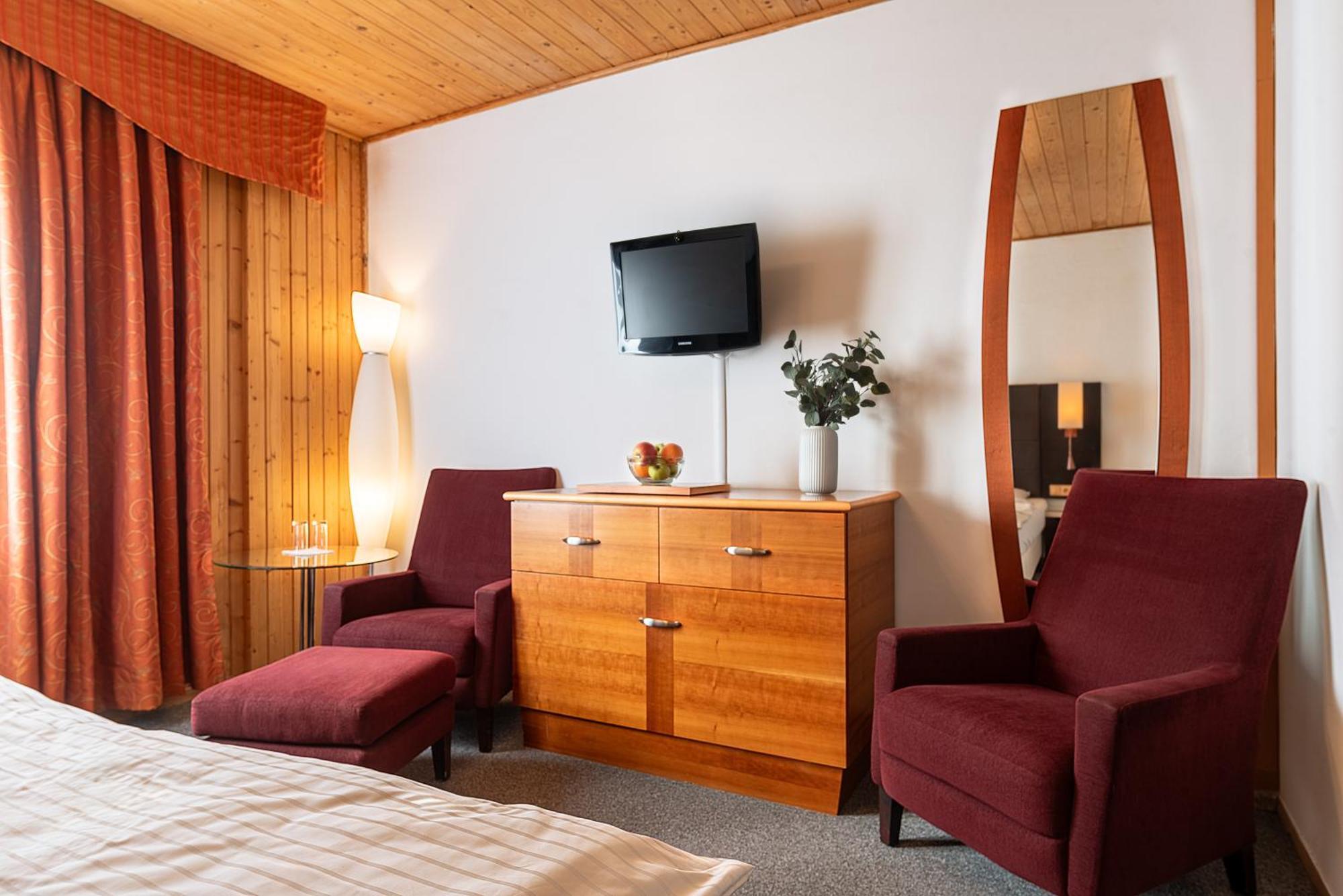 Hotel Schwarz Nove Hamry Bagian luar foto